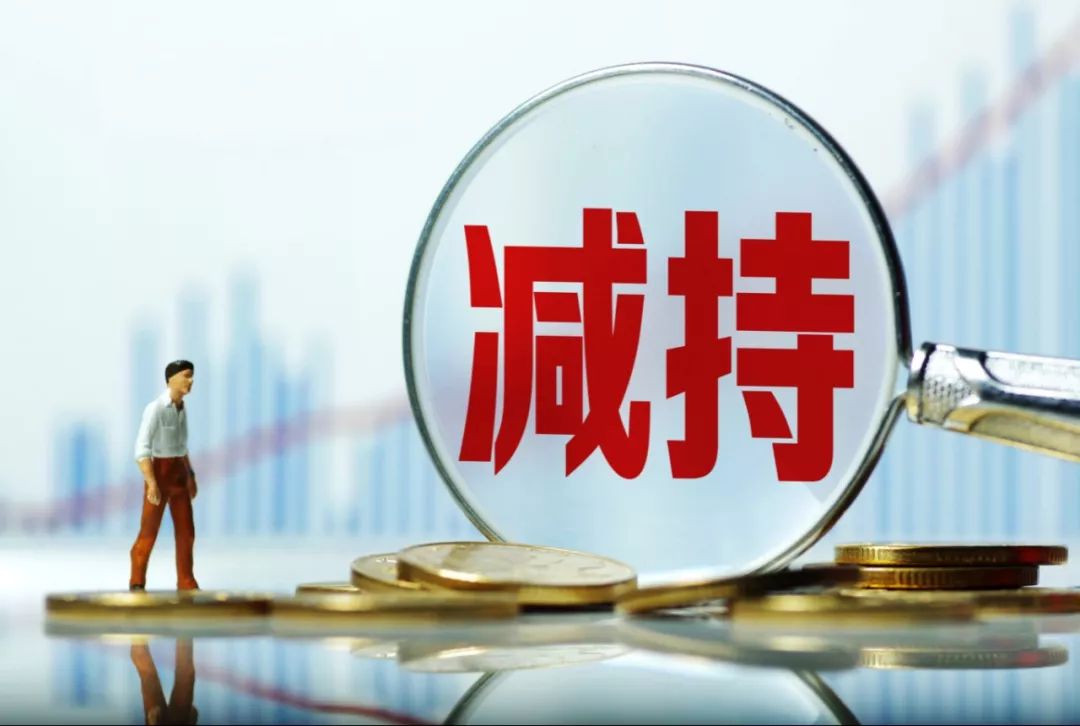 头部基金公司出手 创业板再添ETF投资利器